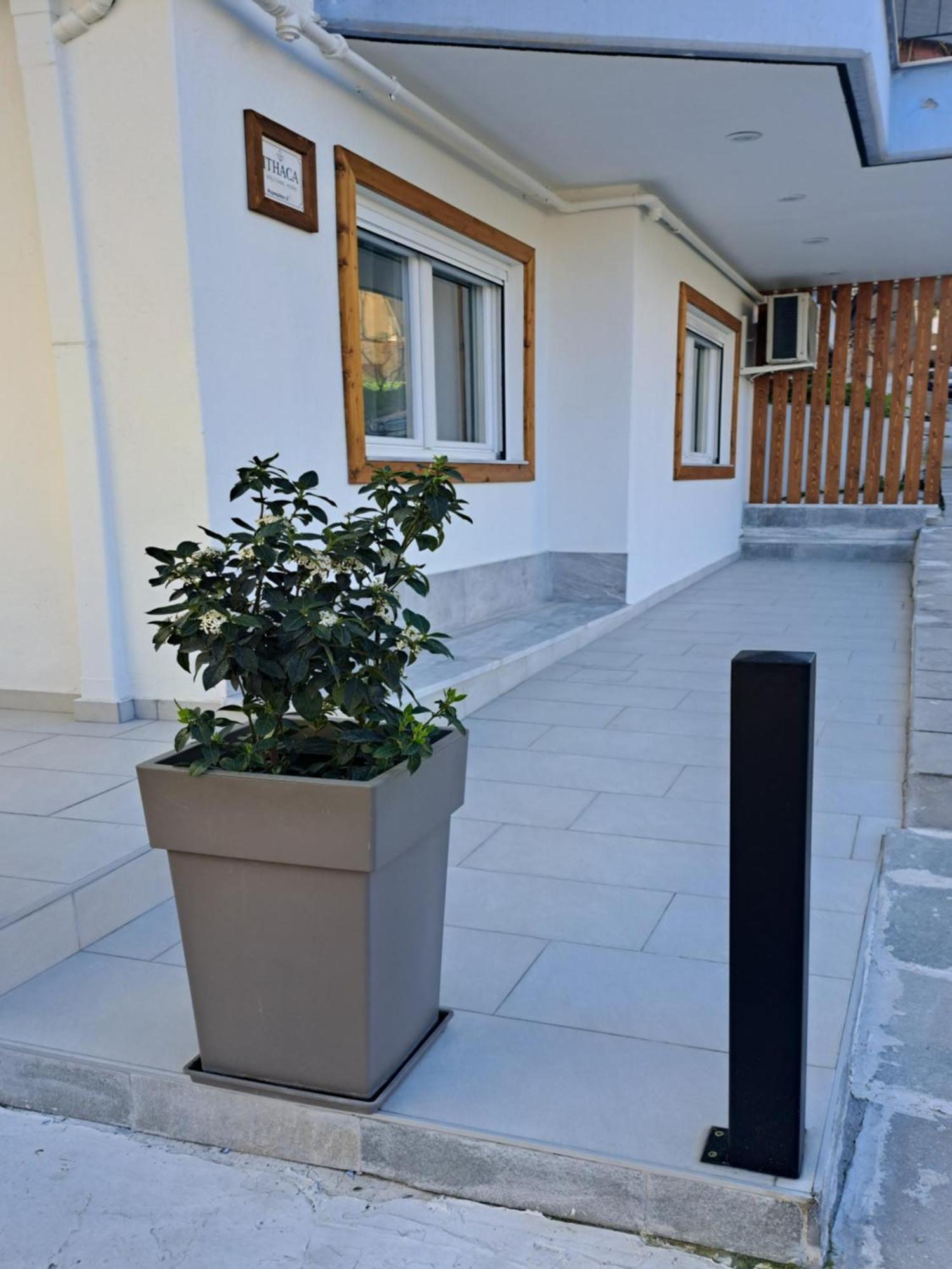 Ithaca Σπίτι Με Αυτόνομη Είσοδο Apartment Thessaloníki Luaran gambar